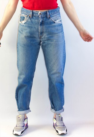 VINTAGE 90'S HIGH WAISTED MOM JEANS