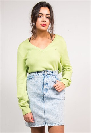VINTAGE 90'S GREEN TOMMY HILFIGER V-NECK KNIT JUMPER