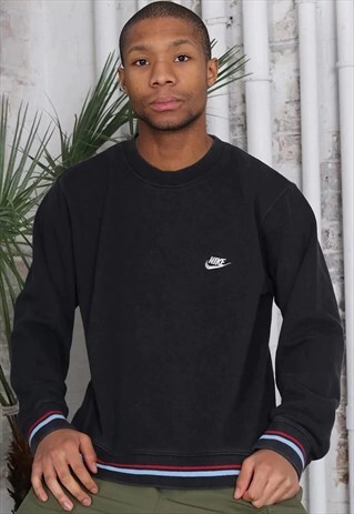 VINTAGE NIKE EMBROIDERED LOGO SWEATSHIRT BLACK