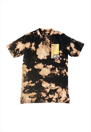 BLACK OVERSIZED TSHIRT WITH ACID WASH