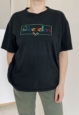 Vintage 90s Grunge Graphic Ebroidered T-Shirt in Black L