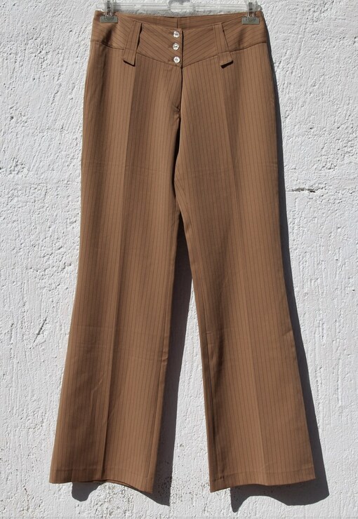 garment image