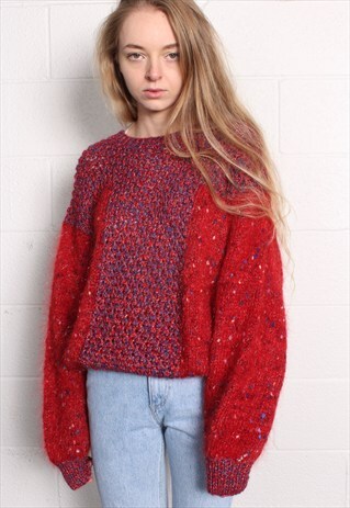 TO DIE FOR 90'S FUZZY PINK JUMPER