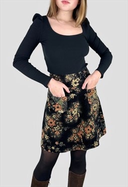 70's Vintage Floral Velvet Black A Line Mini Skirt