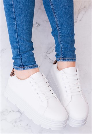 PLATFORM FLAT TRAINERS IN LEOPARD LEATHER STYLE - LOOWEY