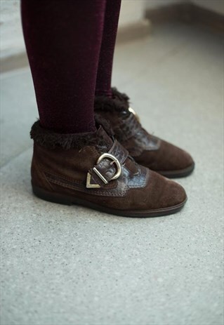 VINTAGE 80'S BROWN SUEDE BUCKLE ANKLE BOOTS
