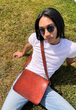 Vintage 70s Shoulder Leather Bag