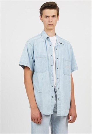 VINTAGE LIGHT BLUE WRANGLER DENIM SHORT SLEEVE SHIRT