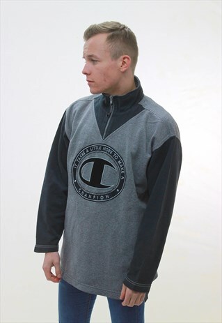 VINTAGE CHAMPION 1/4 ZIP SWEATSHIRT
