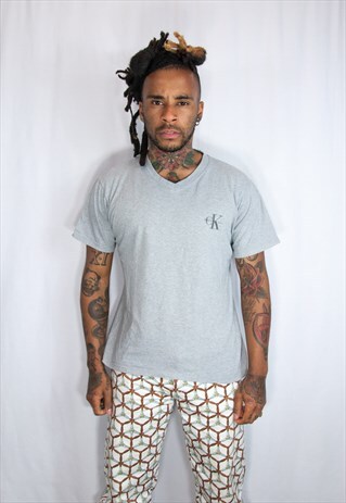 CALVIN KLEIN VINTAGE T SHIRT