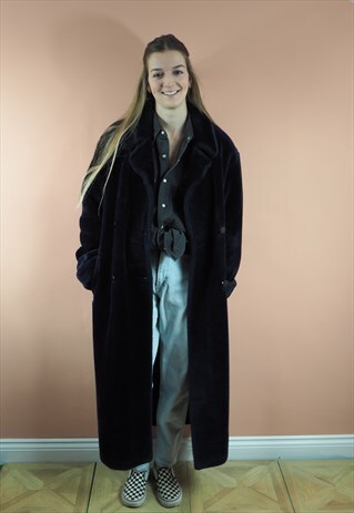 VINTAGE LONG NAVY FAUX FUR COAT