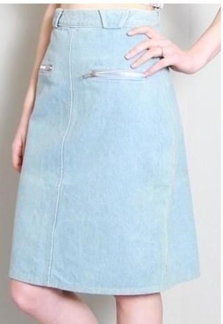 VINTAGE 1970'S LIGHT WASH ZIP FRONT DENIM PENCIL SKIRT