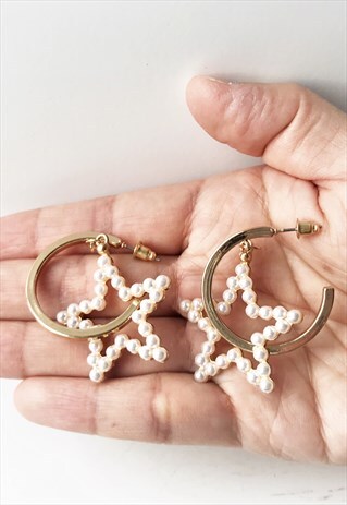 GOLD STAR STUD EARRING