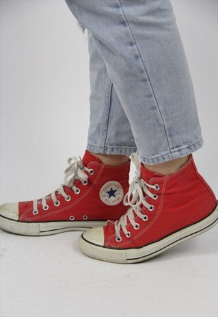 VINTAGE CONVERSE RED TRAINERS