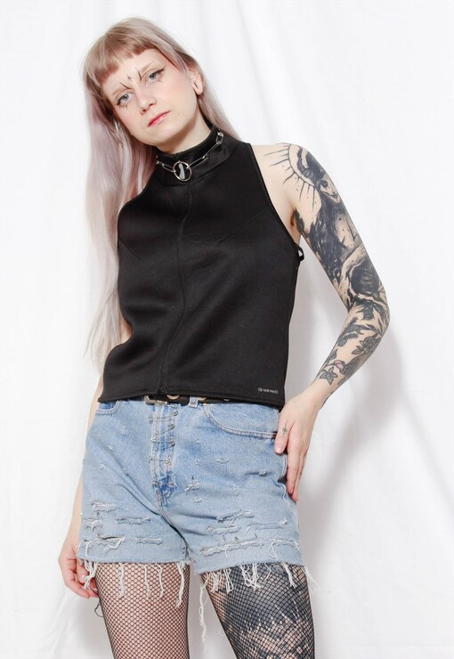 garment image