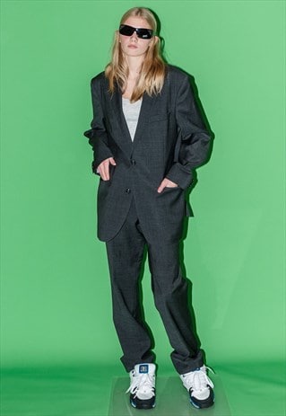 90'S VINTAGE OVERSIZED GIRLBOSS WOOL SUIT IN ASPHALT GREY