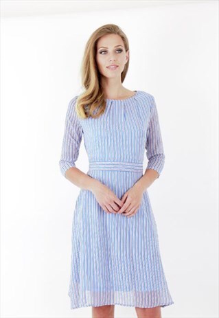 BLUE PLEATED CREW NECK A-LINE LAYERED TIE BACK CHIFFON DRESS