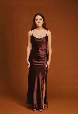 SILKY TEXTURE SLIT DRESS