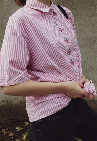 80S WHITE AND PINK STRIPED SHIRT WITH EMBROIDERY