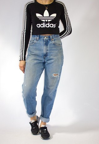 VINTAGE LEVI'S RIPPED BOYFRIEND JEANS