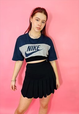 Vintage Cute 90s Y2K Nike Embroidered Fitted T Shirt Top