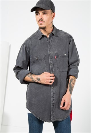 ON SALE VINTAGE 80'S LEVI'S DENIM SHIRT / 0093 / 901