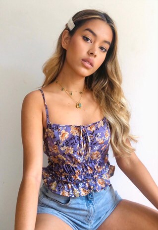 BO SHIRRED CAMI TOP IN PURPLE FLORAL