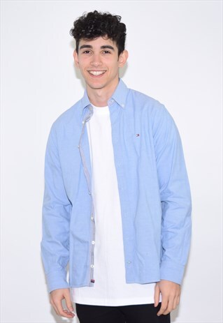 VINTAGE 90S BLUE TOMMY HILFIGER SHIRT