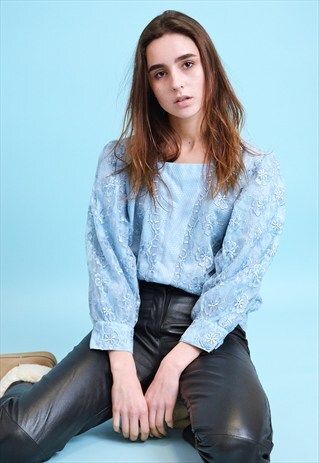 VINTAGE 80'S RETRO LACE BLOUSE/ BOMBER JUMPER TOP