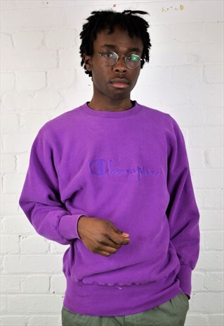 VINTAGE 90'S CHAMPION SWEATSHIRT