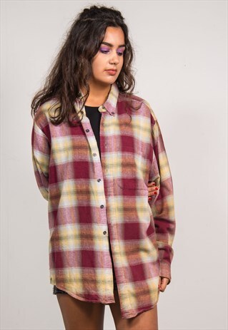 VINTAGE 90'S RED CHECKED FLANNEL SHIRT