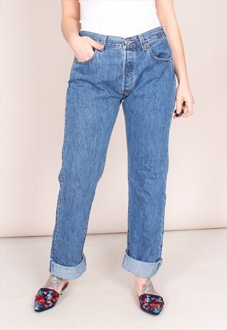 VINTAGE 90S MID RISE BLUE STRAIGHT LEG 501 LEVI'S JEANS