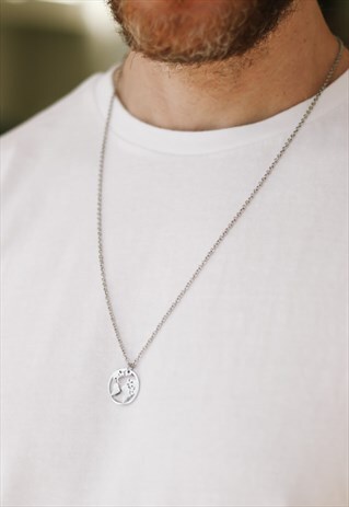 WORLD MAP CHAIN NECKLACE FOR MEN SILVER GLOBETROTTER PENDANT