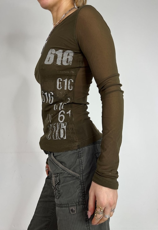 garment image