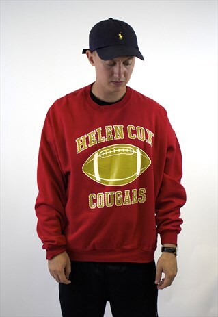 VINTAGE COLLEGE VARSITY SWEATER.