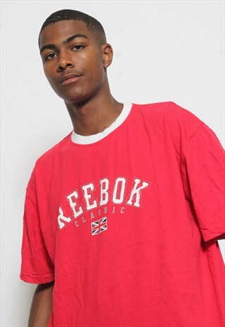 VINTAGE REEBOK T-SHIRT