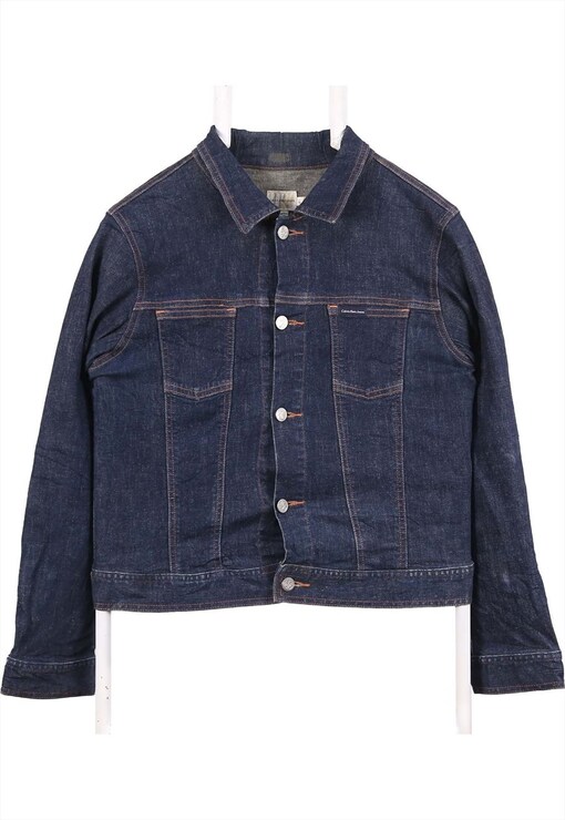 garment image