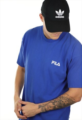 VINTAGE FILA SMALL SPELL OUT T SHIRT TEE