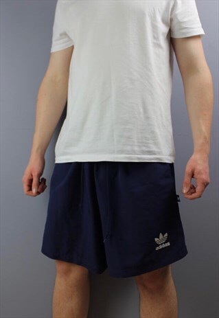 VINTAGE ADIDAS SHORTS IN NAVY WITH POCKETS, EMBROIDERED LOGO