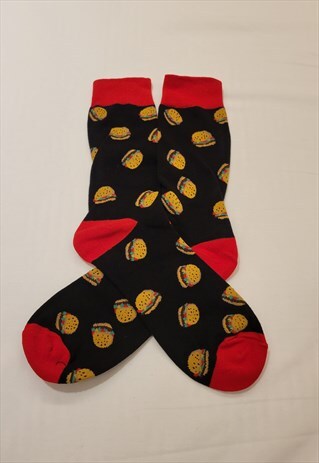 Hamburger Pattern Cozy Socks in Black color