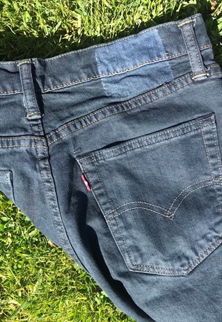 VINTAGE 90'S PETROL BLUE MID RISE LEVI JEANS