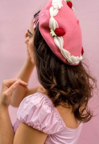 PINK BERET WITH STRAWBERRIES AND CREAM CAKE FELT DETAIL