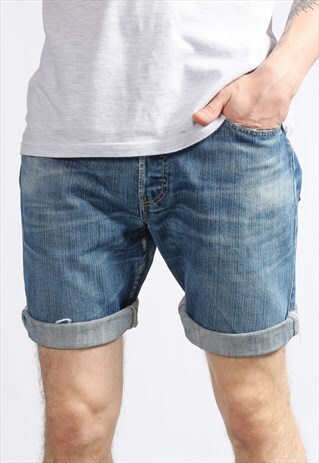 VINTAGE LEVI'S DENIM SHORTS