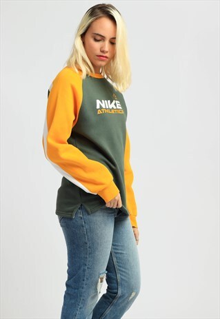 VINTAGE NIKE SWEATSHIRT