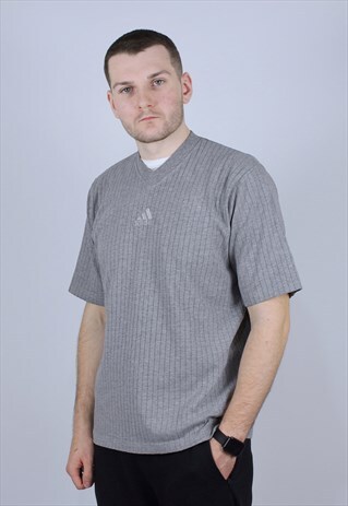 ADIDAS VINTAGE T-SHIRT RARE MEN
