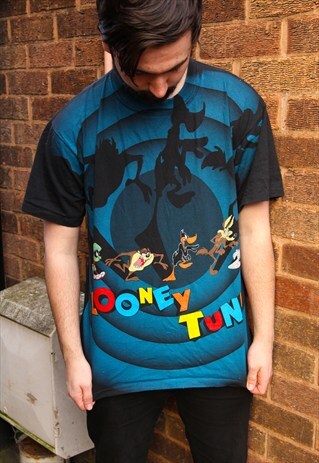 VINTAGE ALL OVER PRINT LOONEY TUNES T SHIRT