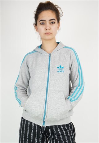 VINTAGE 90'S ADIDAS HOODIE