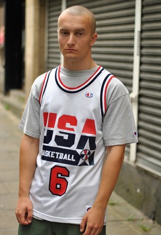 VINTAGE 92 OLYMPICS USA DREAMTEAM CHAMPION BASKETBALL JERSEY