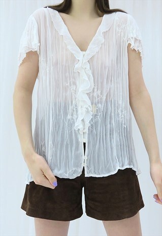 90s Vintage White Embroidered Blouse Top (Size L)