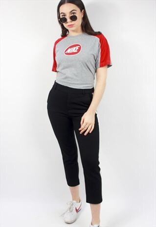 90'S RETRO GREY & RED SPELL-OUT T-SHIRT